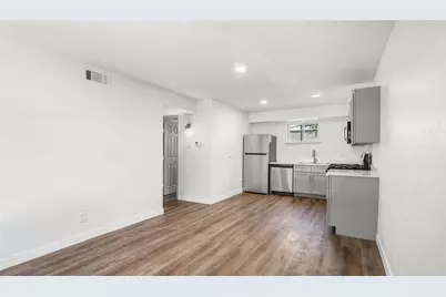 2819 Berry Street #8, Houston, TX 77004 - Photo 2