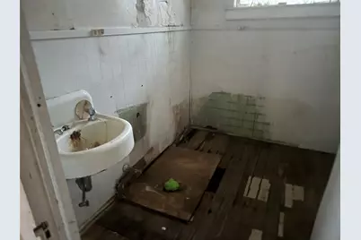 836 7th Street, Hempstead, TX 77445 - Photo 12