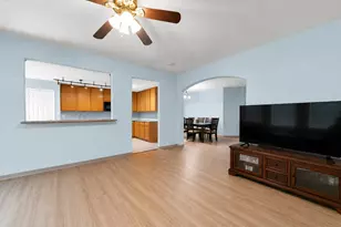 4208 Parry Dr, Pearland, TX 77584 - Photo 8