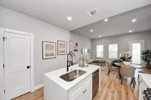 5812 Francis Oak Pl, Houston, TX 77091 - Photo 12