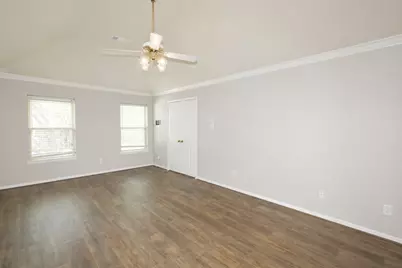 7014 Morningside Drive, Missouri City, TX 77479 - Photo 10