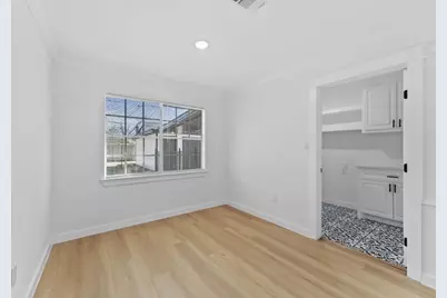 1407 Hamlin Valley Drive, Houston, TX 77090 - Photo 12