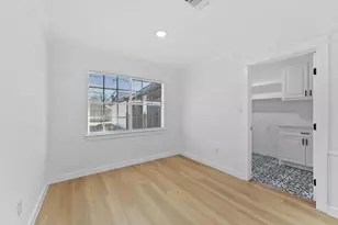 1407 Hamlin Valley Dr, Houston, TX 77090 - Photo 12