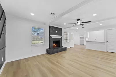 1407 Hamlin Valley Drive, Houston, TX 77090 - Photo 8