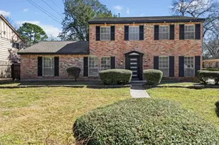 1407 Hamlin Valley Dr, Houston, TX 77090 - Photo 1
