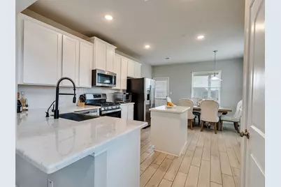 10602 Sunrise Park Lane, Humble, TX 77396 - Photo 4