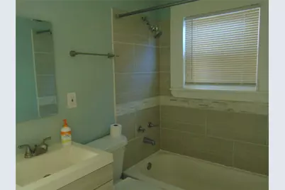 5113 Avenue O 1/2 Avenue, Galveston, TX 77551 - Photo 8