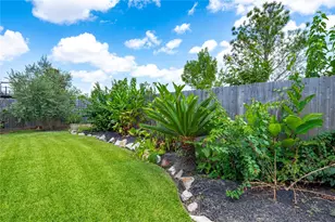 11239 Riverridge Park Ln, Houston, TX 77089 - Photo 36