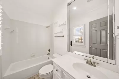 1902 Greenwich Place Drive, Houston, TX 77019 - Photo 26