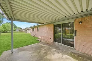 12903 Claygate Dr, Houston, TX 77047 - Photo 18