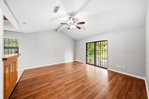 12903 Claygate Dr, Houston, TX 77047 - Photo 10