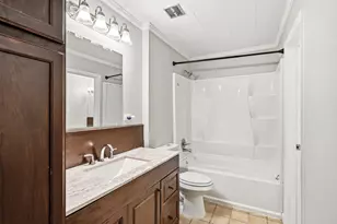 12903 Claygate Dr, Houston, TX 77047 - Photo 16