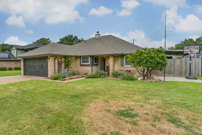 1422 Roosevelt Drive, Deer Park, TX 77536 - Photo 2