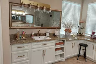 309 Hickman Ln, Angleton, TX 77515 - Photo 12