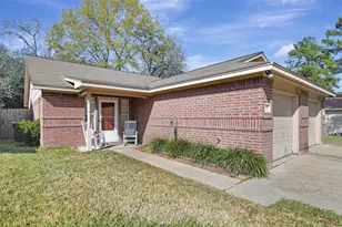 1721 & 1723 Hazelwood St, Conroe, TX 77301 - Photo 6