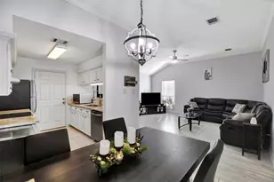 1721 & 1723 Hazelwood St, Conroe, TX 77301 - Photo 16