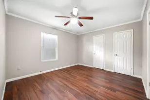 319 W 1st St, Crosby, TX 77532 - Photo 24