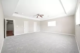 319 W 1st St, Crosby, TX 77532 - Photo 10