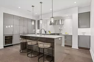 6017 Memorial Dr, Houston, TX 77007 - Photo 14
