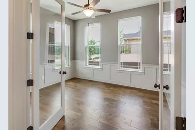 3226 Walnut Creek Court, Bryan, TX 77807 - Photo 4