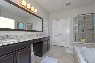 15506 Kensington Bluff Drive, Cypress, TX 77429 - Photo 18