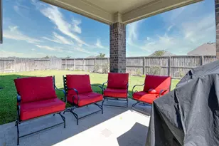 15506 Kensington Bluff Dr, Cypress, TX 77429 - Photo 32