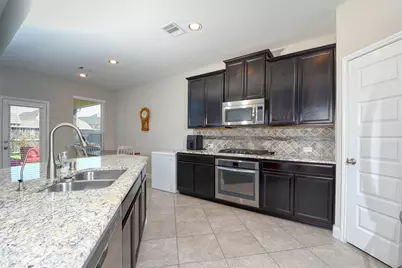 15506 Kensington Bluff Drive, Cypress, TX 77429 - Photo 12