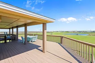 972 Rancho Carribe, Port Bolivar, TX 77650 - Photo 8