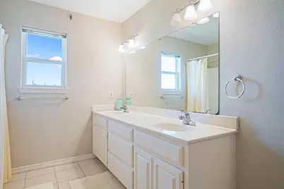 972 Rancho Carribe, Port Bolivar, TX 77650 - Photo 32