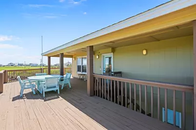 972 Rancho Carribe, Port Bolivar, TX 77650 - Photo 10