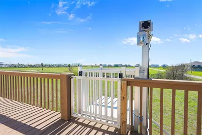 972 Rancho Carribe, Port Bolivar, TX 77650 - Photo 14