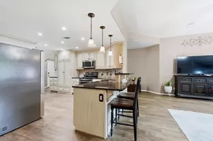 2977 Community Dr, Alvin, TX 77511 - Photo 10