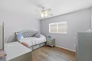 2977 Community Dr, Alvin, TX 77511 - Photo 24