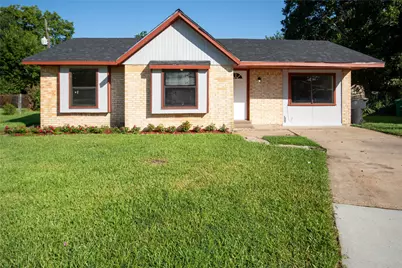 10902 Mosscrest Drive, Houston, TX 77048 - Photo 2