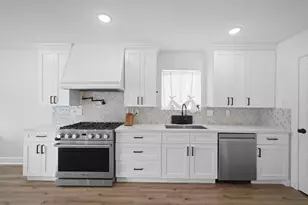 10031 Inwood Dr, Houston, TX 77042 - Photo 14