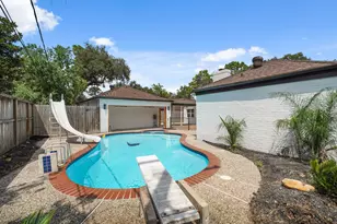 10031 Inwood Dr, Houston, TX 77042 - Photo 30