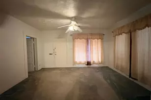785 Grant St, Beaumont, TX 77701 - Photo 2
