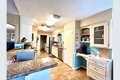 16446 Brookvilla Drive, Houston, TX 77059 - Photo 8