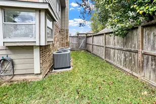 220 Almond Dr, Lake Jackson, TX 77566 - Photo 40