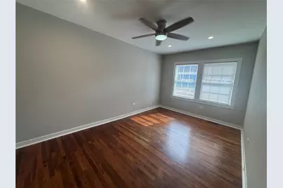 1803 Avenue P, Huntsville, TX 77340 - Photo 8
