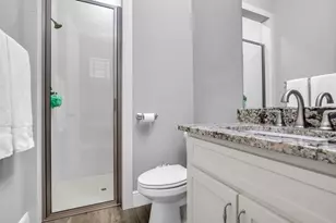 1219 W 25th St, Houston, TX 77008 - Photo 6