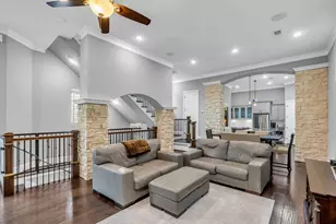 1219 W 25th St, Houston, TX 77008 - Photo 14