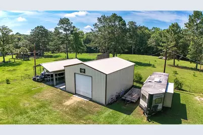 375 County Road 717, Buna, TX 77612 - Photo 8