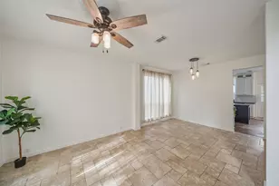 9001 Sundown Dr, Pearland, TX 77584 - Photo 8