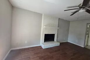 7318 Ironwood Ln, Baytown, TX 77521 - Photo 2