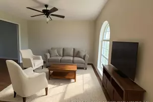 7318 Ironwood Ln, Baytown, TX 77521 - Photo 8