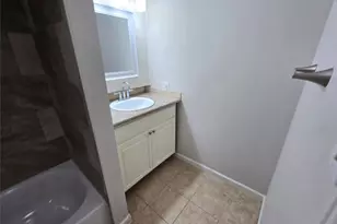 7318 Ironwood Ln, Baytown, TX 77521 - Photo 8