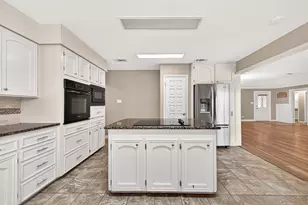 5607 Ave M 1/2, Santa Fe, TX 77510 - Photo 18