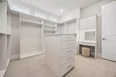 2624 Fountain Key Boulevard, Houston, TX 77008 - Photo 30