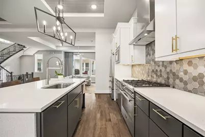 2624 Fountain Key Boulevard, Houston, TX 77008 - Photo 20